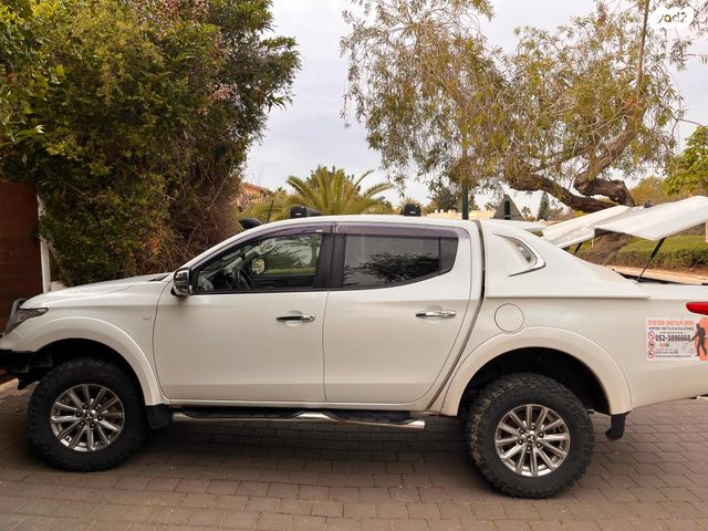 מודעת רכב מיצובישי טרייטון / L200