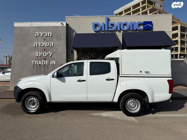 איסוזו די-מקס