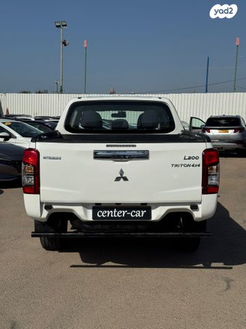 מיצובישי טרייטון / L200