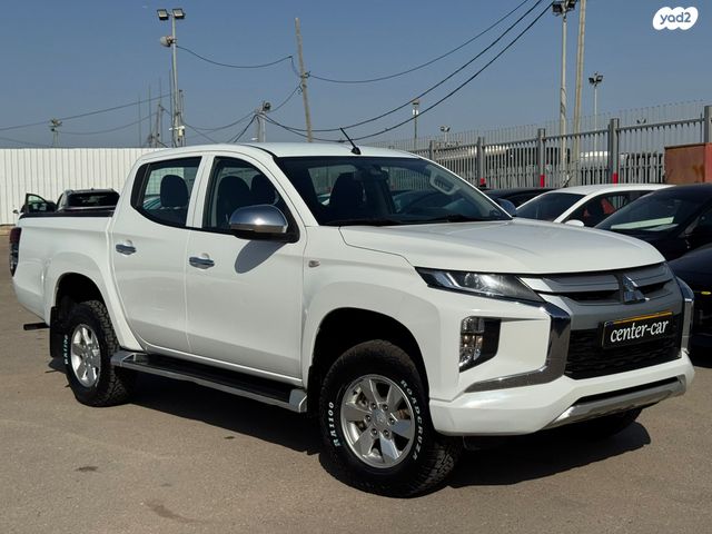 מיצובישי טרייטון / L200