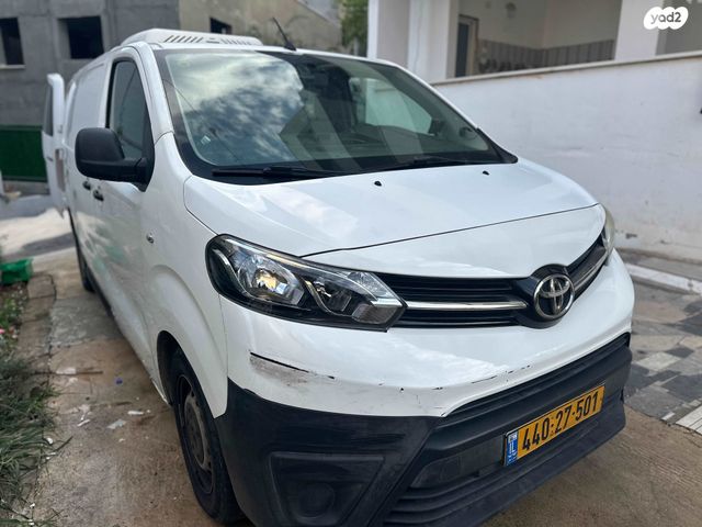 מודעת רכב טויוטה פרואייס