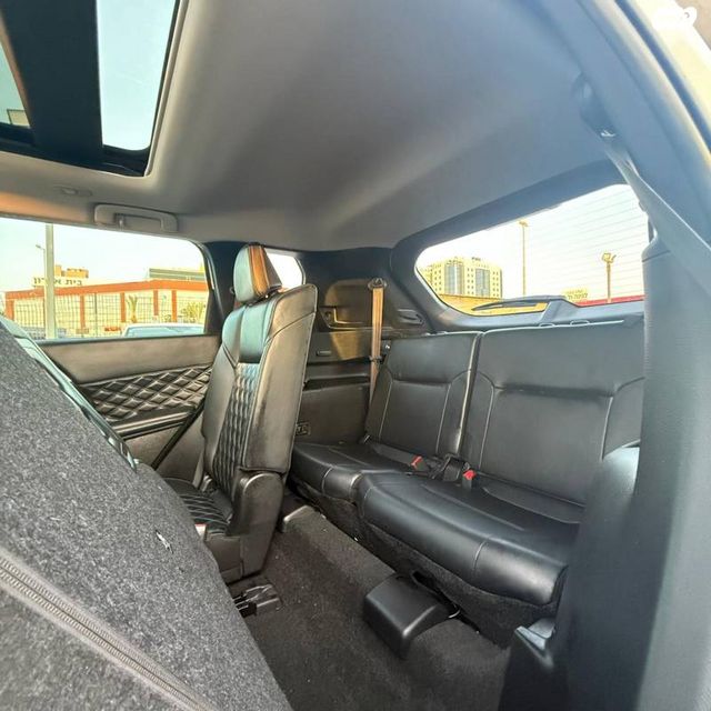 מיצובישי אאוטלנדר