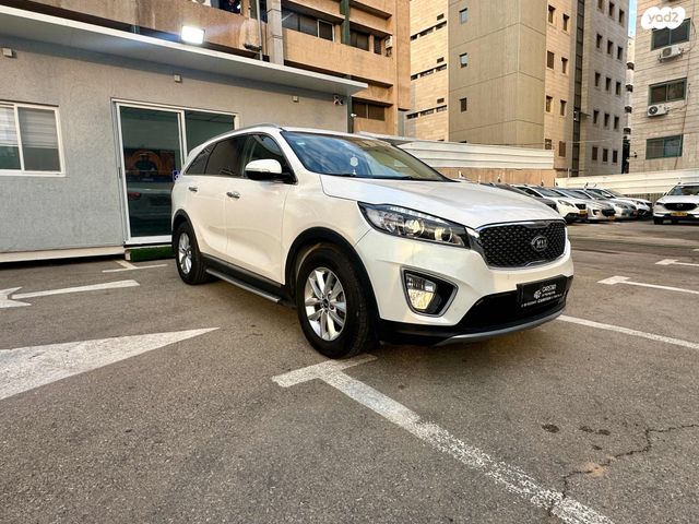 מודעת רכב קיה סורנטו