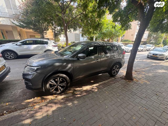 ניסאן אקס טרייל