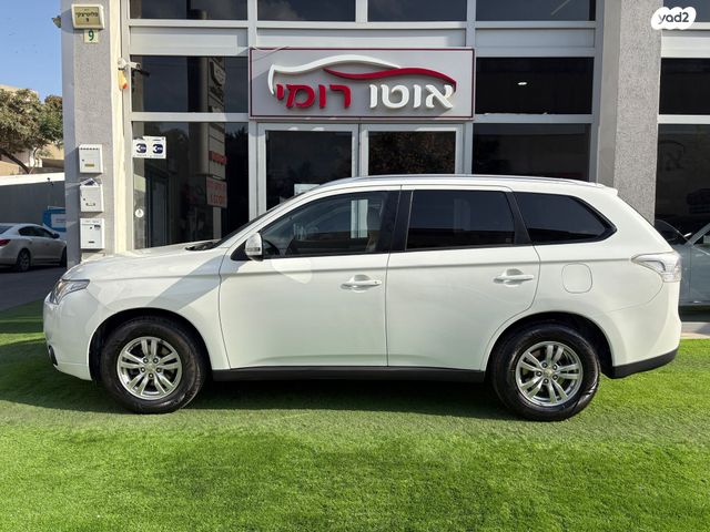 מיצובישי אאוטלנדר