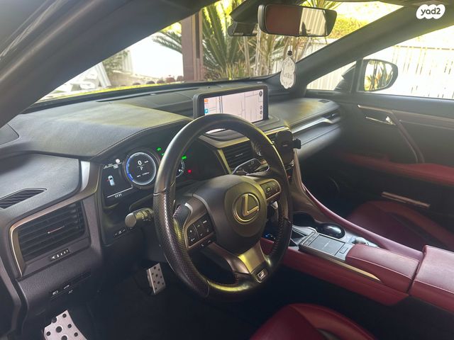 לקסוס RX