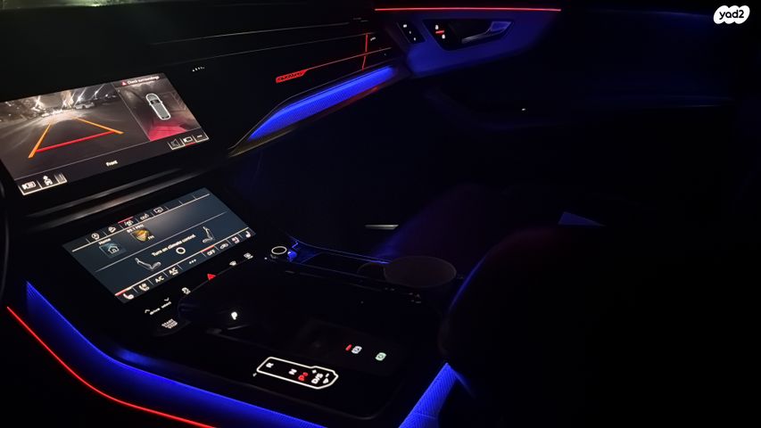 מודעת רכב אאודי Q8