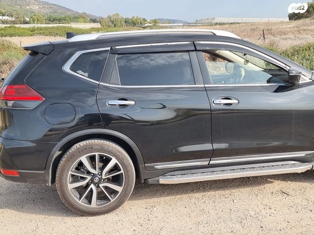 ניסאן אקס טרייל