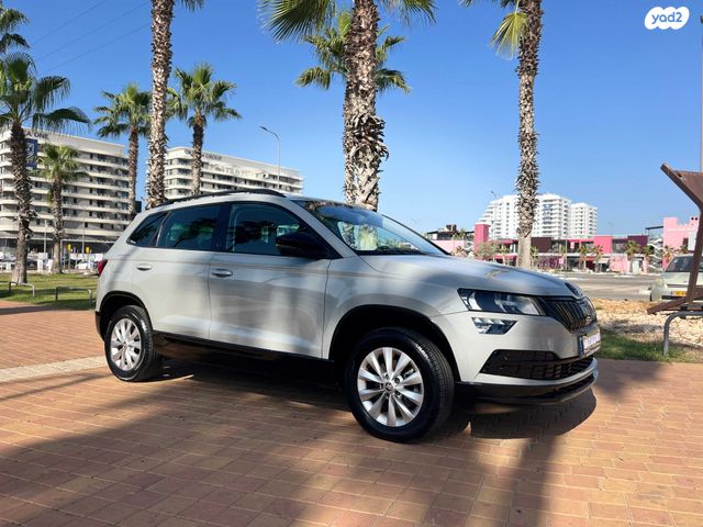 מודעת רכב סקודה קארוק