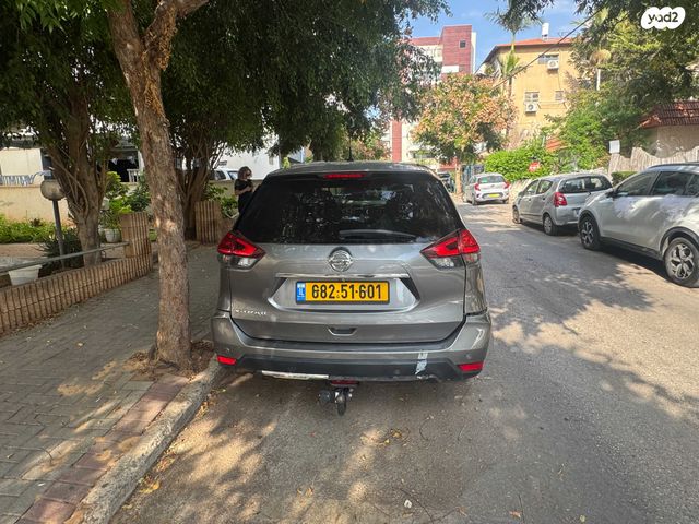 ניסאן אקס טרייל