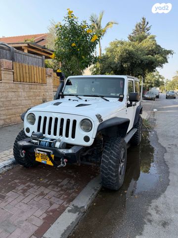 מודעת רכב ג'יפ רנגלר