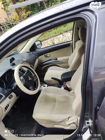 מיצובישי אאוטלנדר