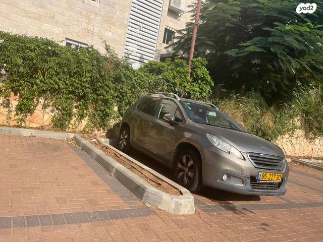 מודעת רכב פיג'ו 2008