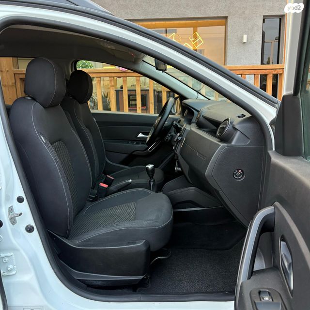 דאצ'יה דאסטר