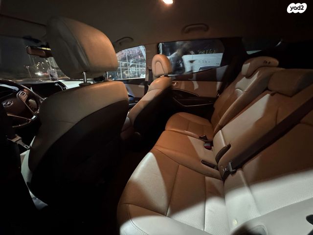 יונדאי סנטה פה