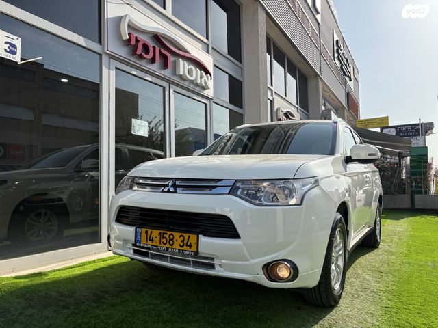 מיצובישי אאוטלנדר