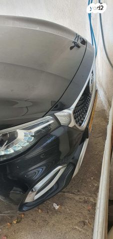 מודעת רכב אם ג'י EHS PHEV