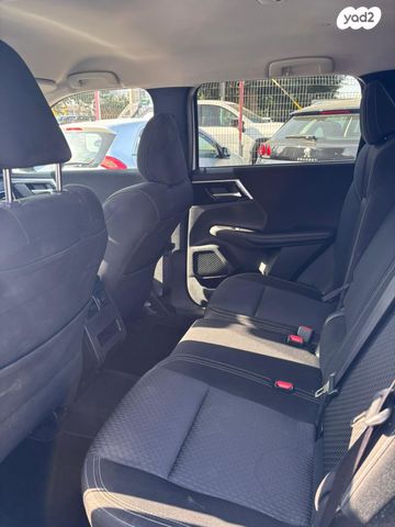 מיצובישי אאוטלנדר