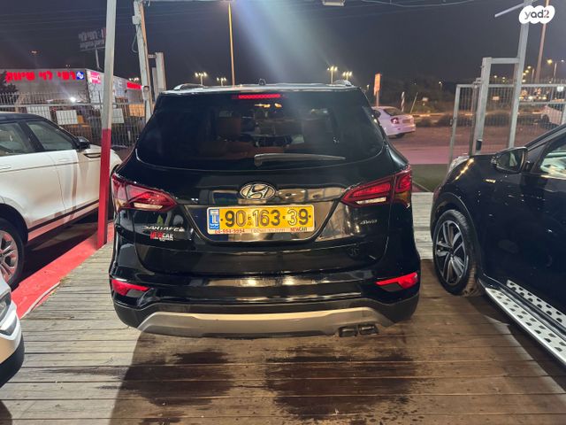 יונדאי סנטה פה