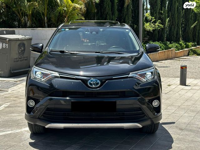 מודעת רכב טויוטה RAV4