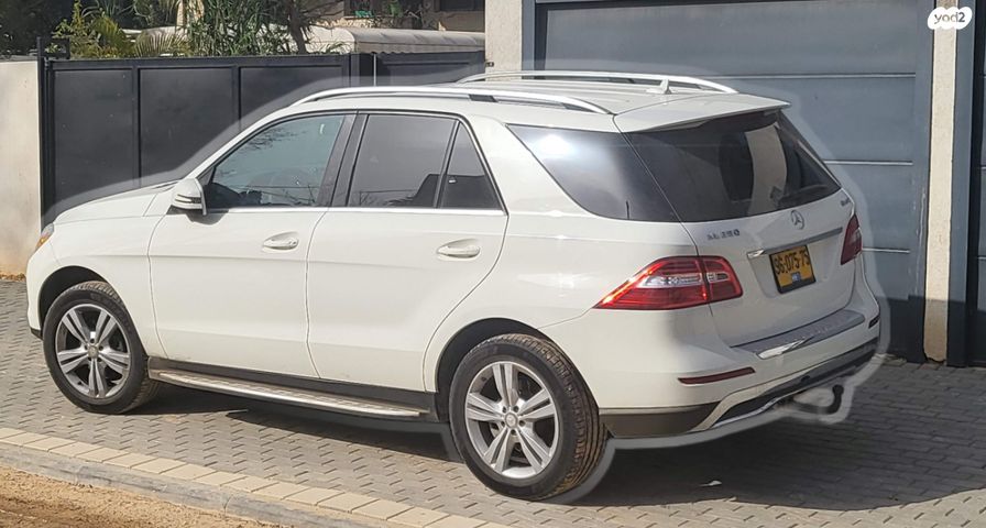 מודעת רכב מרצדס-בנץ ML