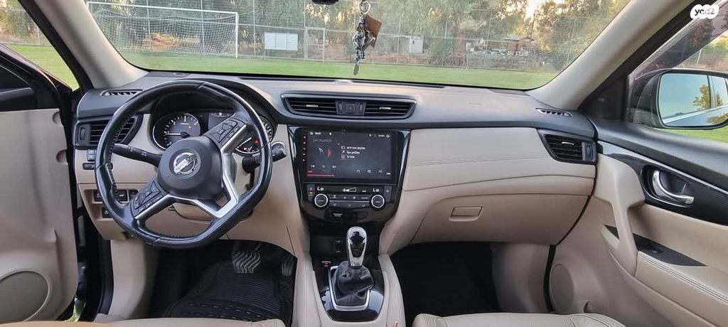 מודעת רכב ניסאן אקס טרייל