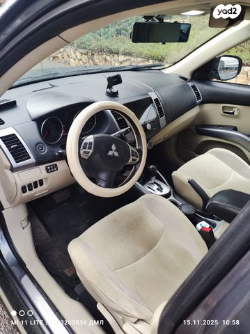 מיצובישי אאוטלנדר