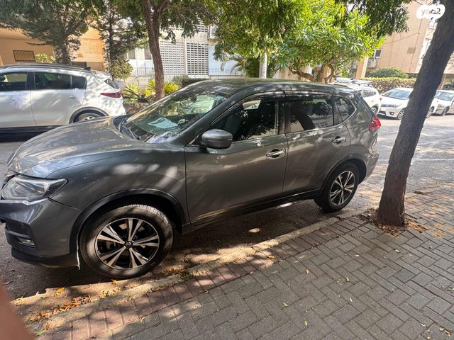 ניסאן אקס טרייל