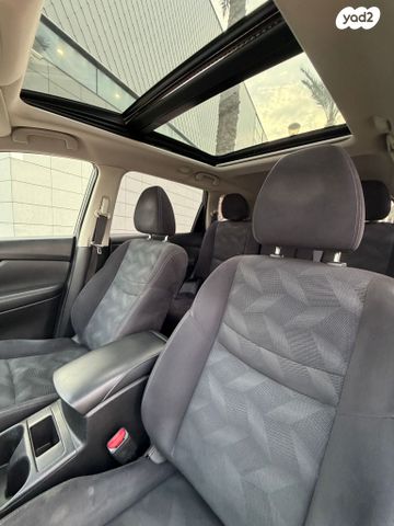 ניסאן אקס טרייל