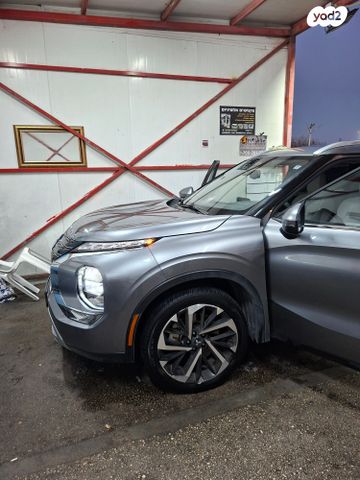 מיצובישי אאוטלנדר