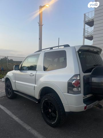 מיצובישי פג'רו