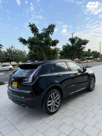 קאדילק XT4