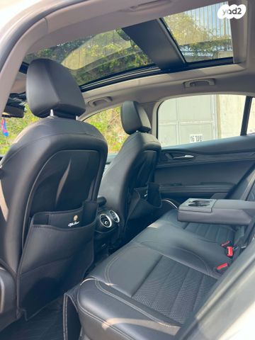 אלפא רומיאו סטלביו