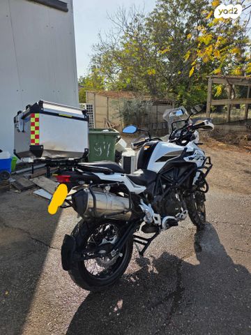 בנלי TRK502X