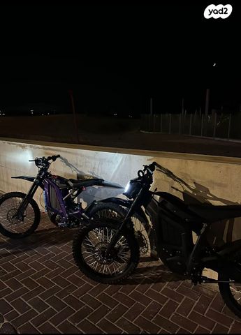 מודעת רכב סורון Light Bee X