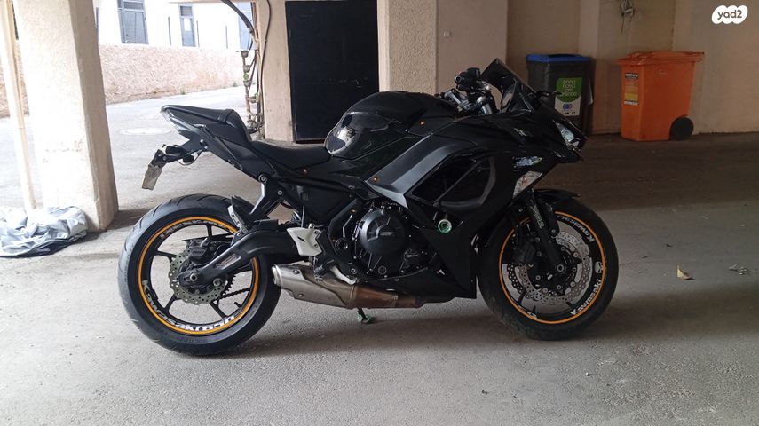 קאוואסאקי נינג'ה 650