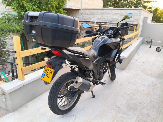 קאוואסאקי Versys-X 300