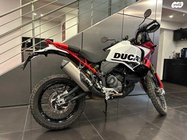 דוקאטי Desert X 