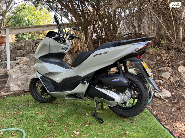 מודעת רכב הונדה PCX 125