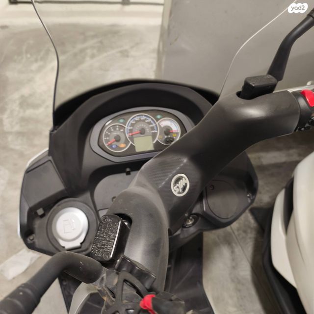 מודעת רכב סאן יאנג ג'וי רייד 200