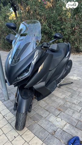 ימאהה X-MAX 300