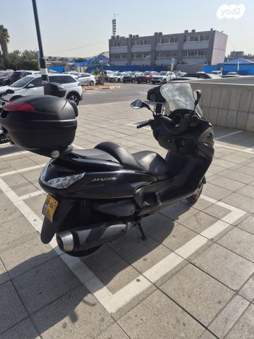 ימאהה מג"סטי 400