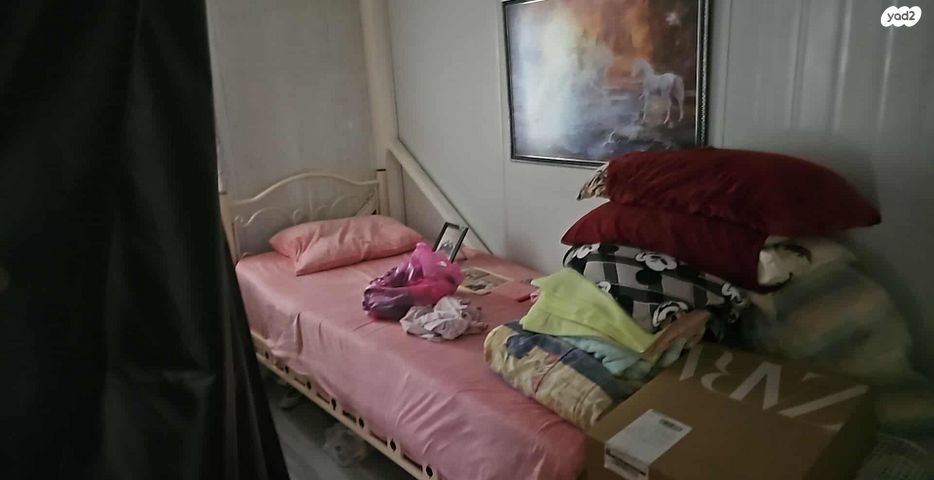 מודעת רכב נגרר (קראוון נגרר)