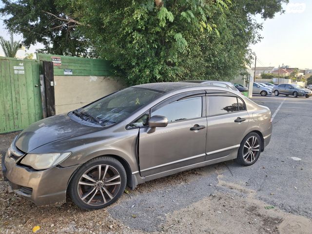 feedItemObj.data.row_1