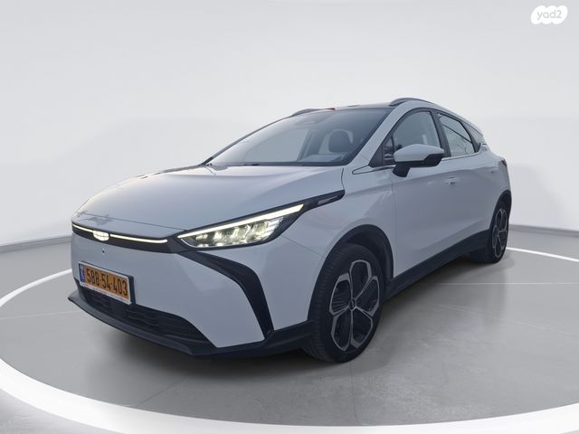 מודעת רכב ג׳ילי Geometry C