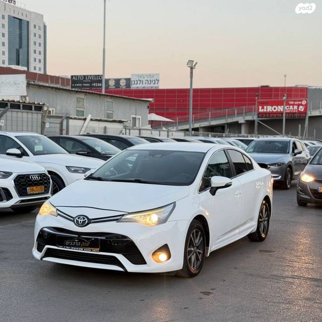 טויוטה אוונסיס