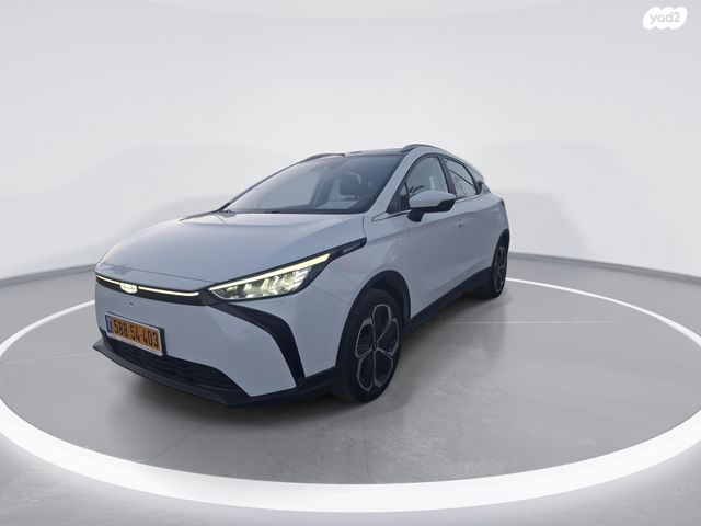 ג׳ילי Geometry C