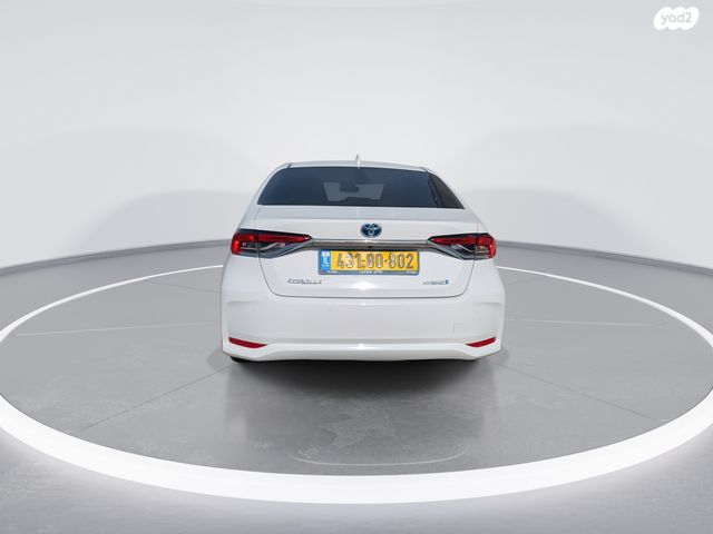 טויוטה קורולה