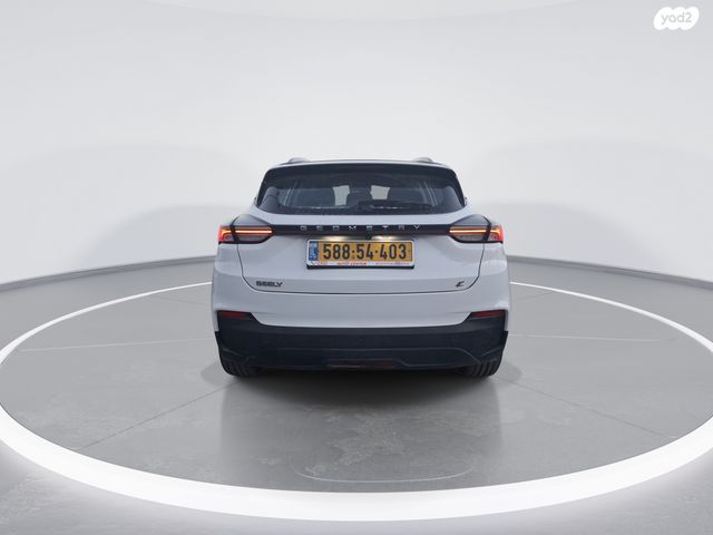 ג׳ילי Geometry C