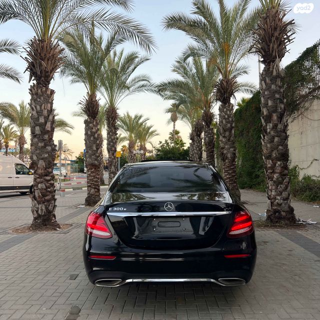 מרצדס-בנץ E-class
